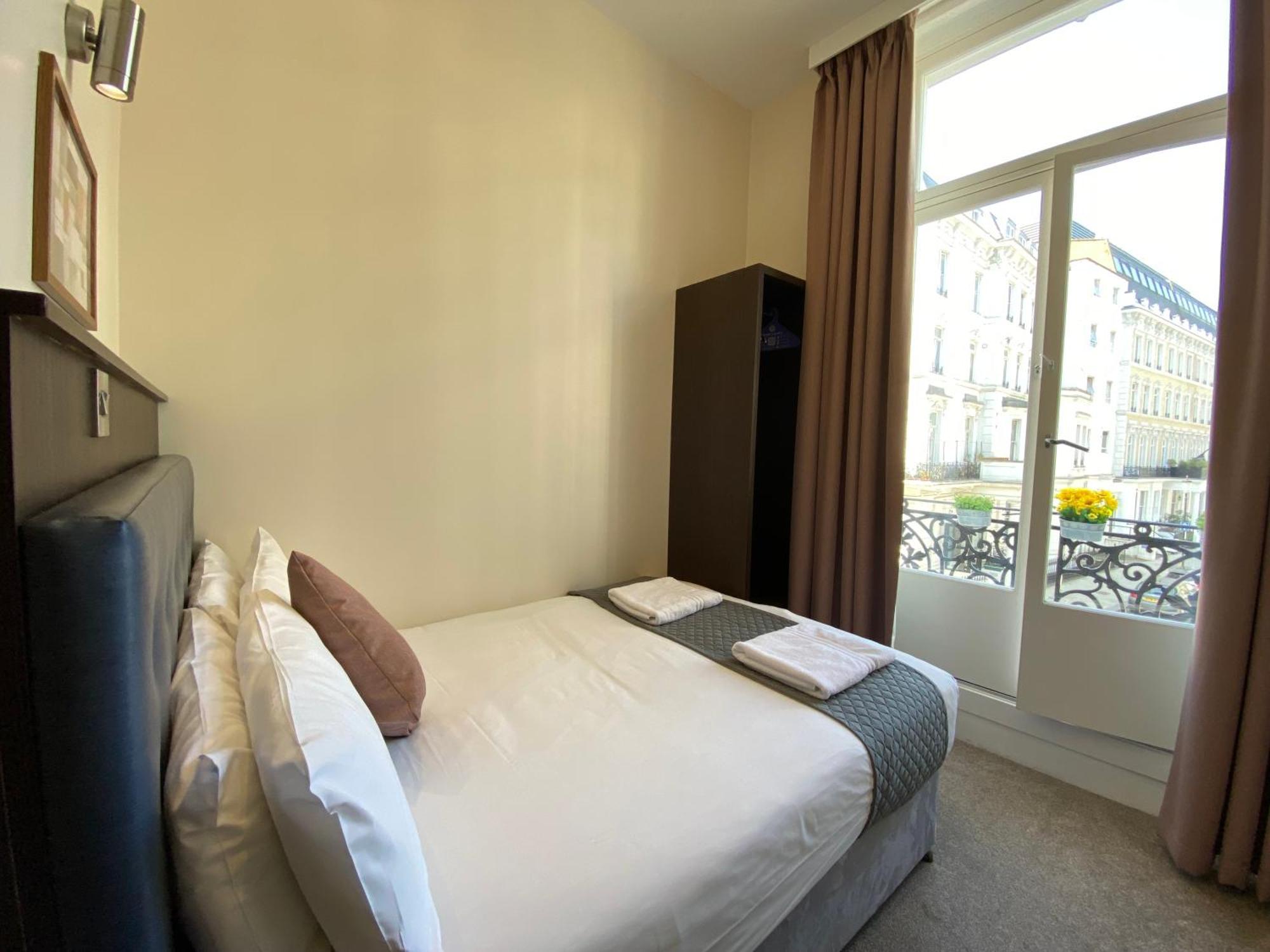 Trebovir Hotel London Exterior photo